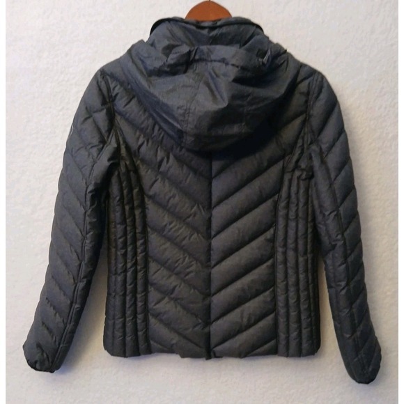 Michael Kors Women's Packable Down Fill Jacket w/Hood - Medium, Gray w/Black - Picture 2 of 11